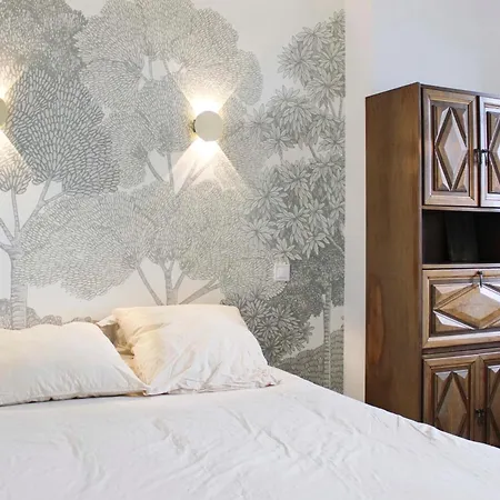 Cozy With Unobstructed Views Near Paris Montreuil (Seine-Saint-Denis)