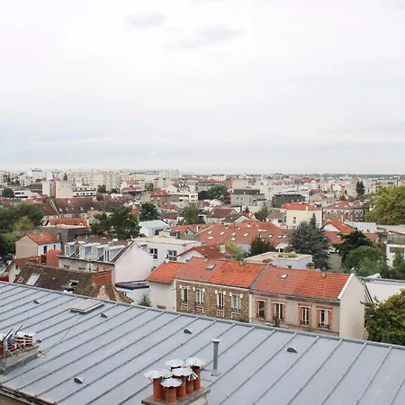 Apartment Cozy With Unobstructed Views Near Paris *