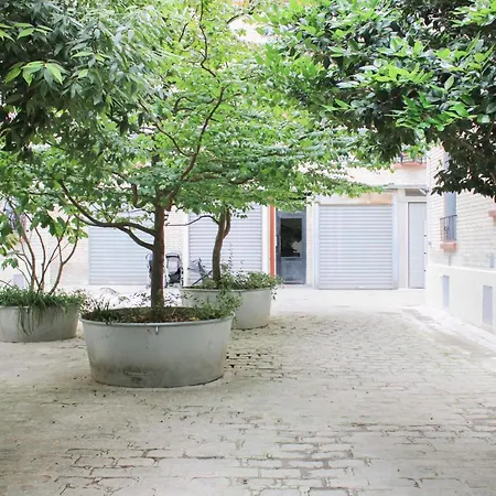 Appartement Cozy With Unobstructed Views Near Paris *